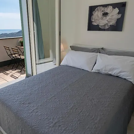 Liguria Mare Blu Lägenhet